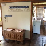 Reetdachkate Muellerhaus Von 1860 Holiday home Thalingburen