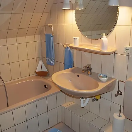 Prázdninový dům Reetdachkate Muellerhaus Von 1860