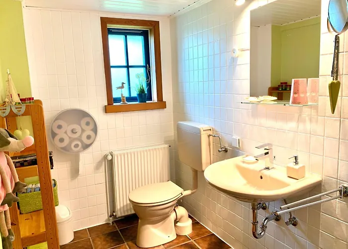 Reetdachkate Muellerhaus Von 1860 * Thalingburen