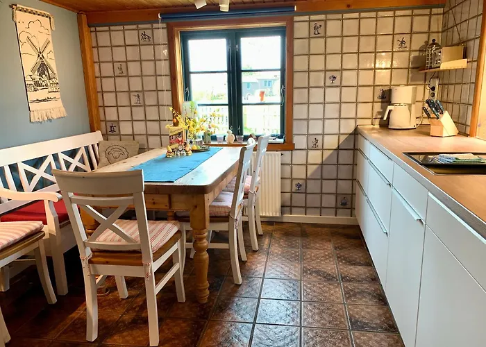 Casa de Férias Reetdachkate Muellerhaus Von 1860